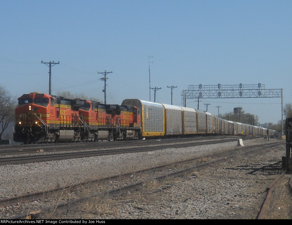 BNSF 4482 WEST